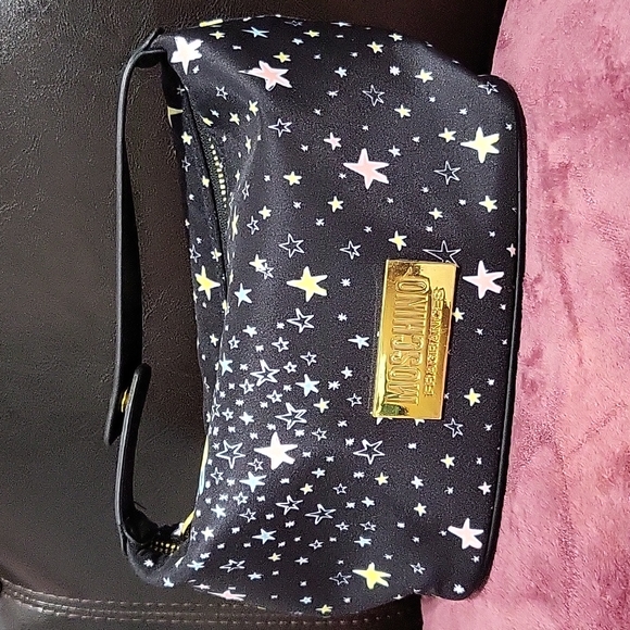 NWOT Moschino fragrance pouch - Picture 2 of 11